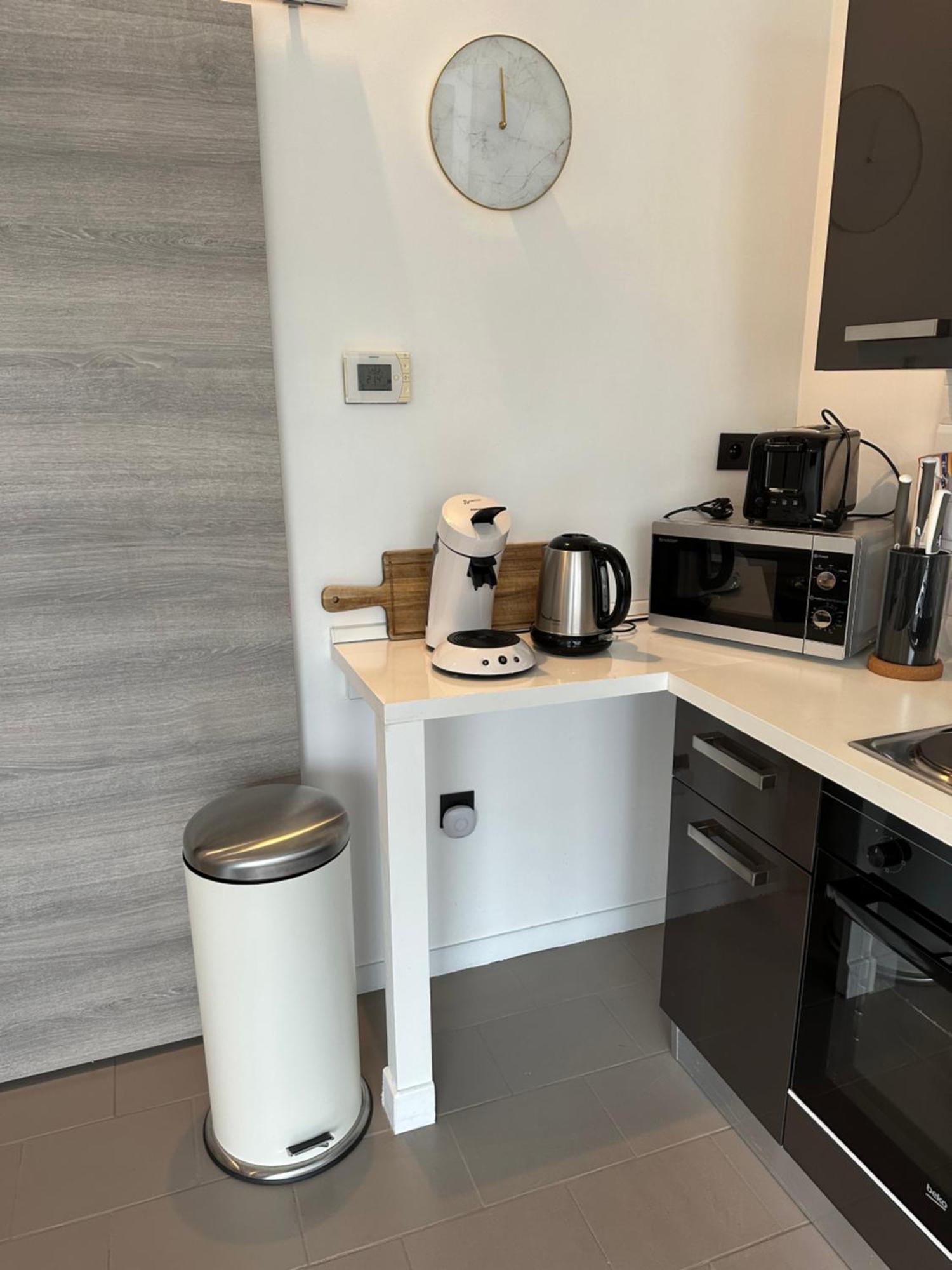 Antwerp West Side Apartment Zwijndrecht ภายนอก รูปภาพ